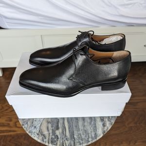 Barneys New York Breco Derby Dress Shoes in Black 9US
